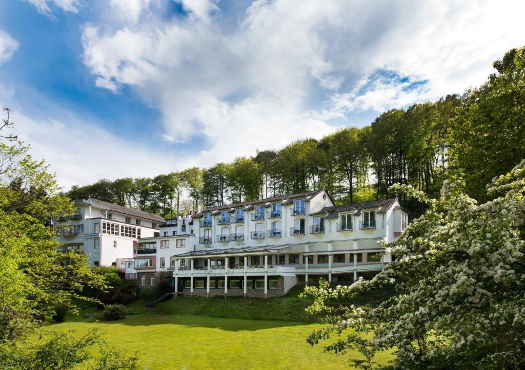 Akzent Waldhotel Rheingau Geisenheim Extérieur photo