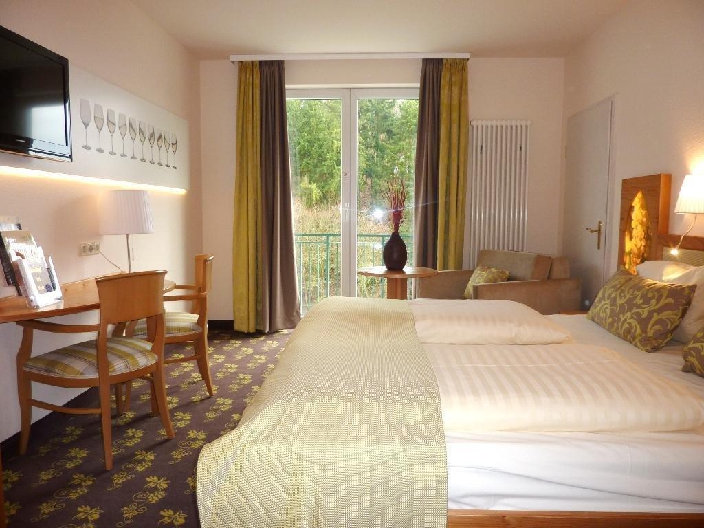 Akzent Waldhotel Rheingau Geisenheim Extérieur photo